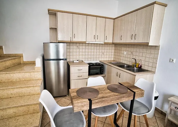 Sunset 7.59 * Mykonos Town