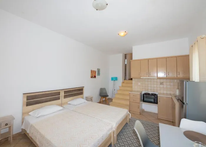 Sunset 7.59 * Mykonos Town